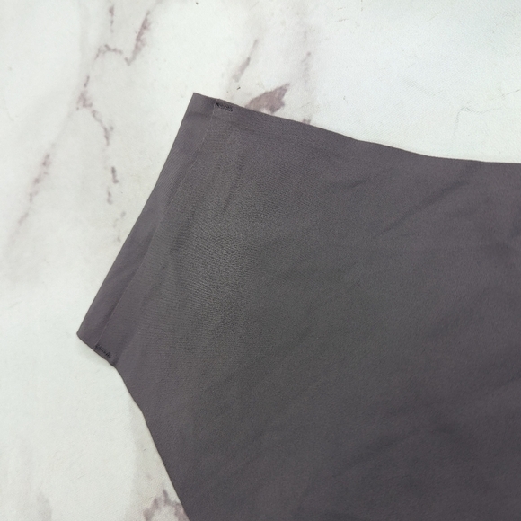 Everlane Underwear Women Gray  Seamless Panty Invisible Thong High Rise - Picture 6 of 10